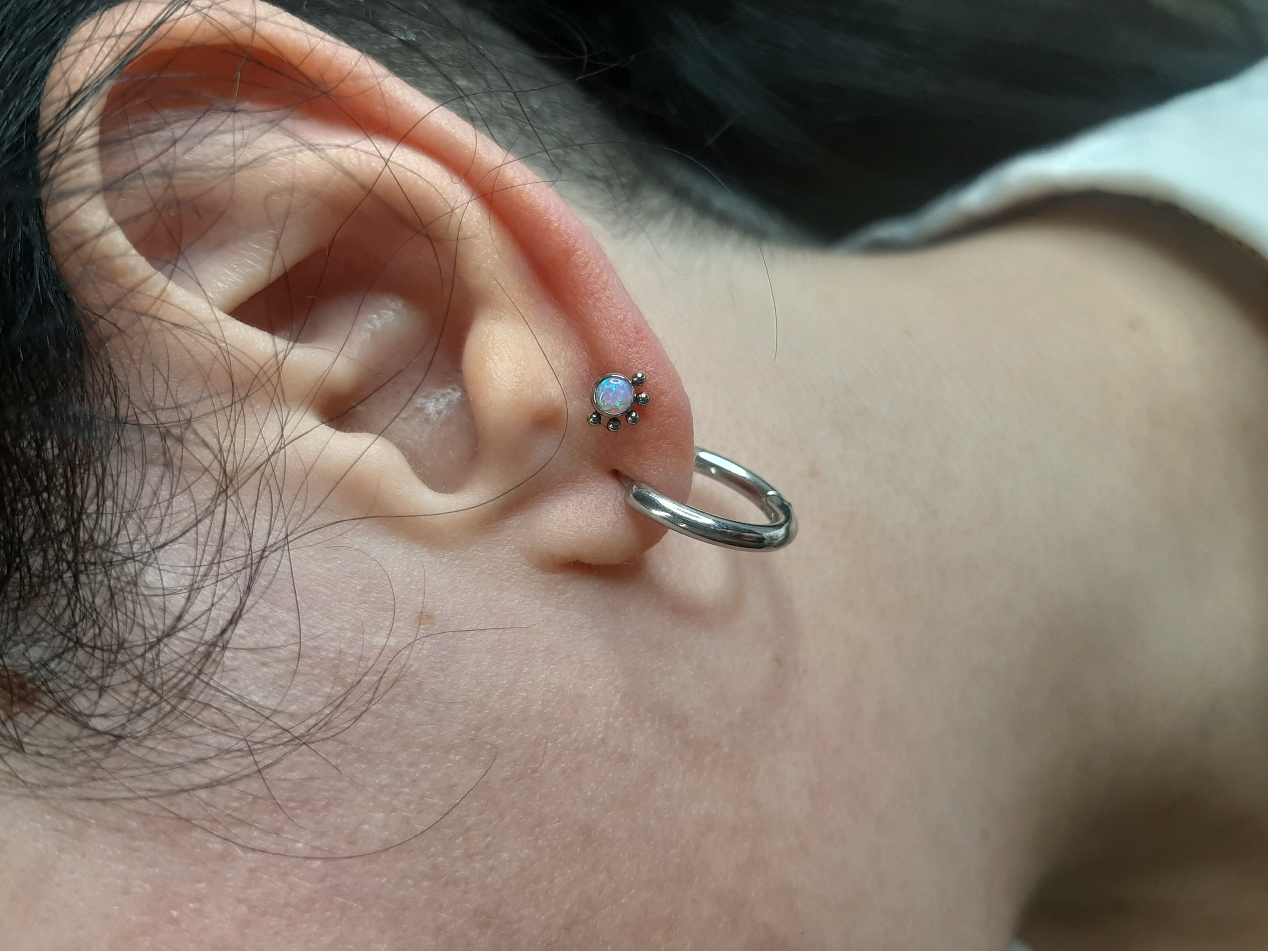 Ear upper lobe piercing